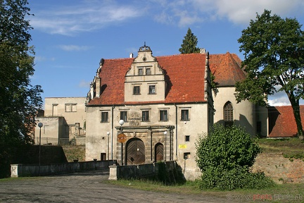 Zamek Siedlisko (20060815 0002)